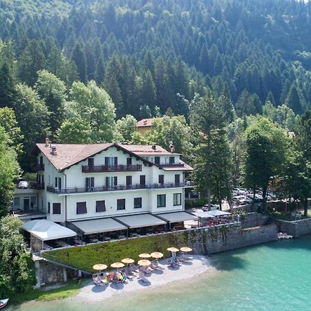 Lago Park Hotel Molveno Ngoại thất bức ảnh
