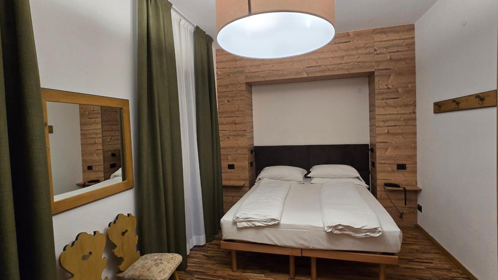 Lago Park Hotel Molveno Ngoại thất bức ảnh