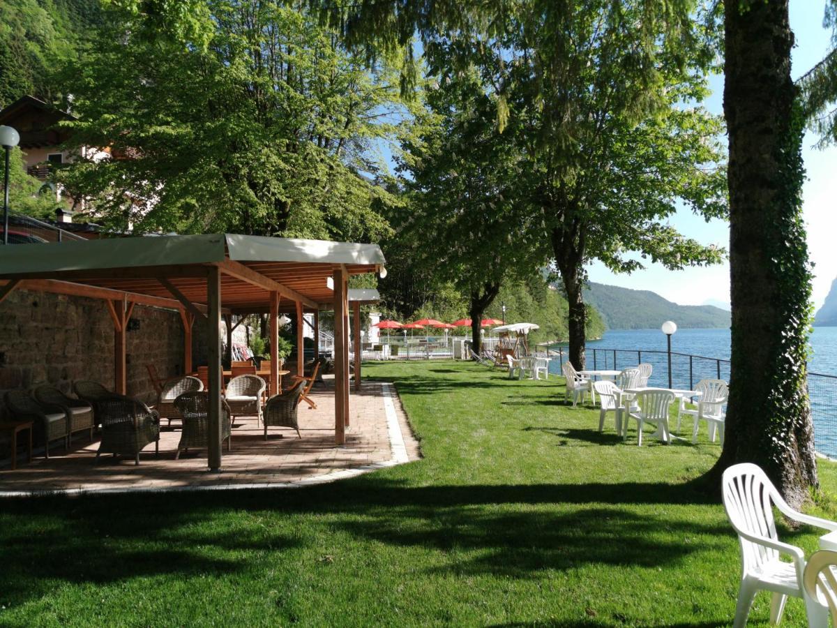 Lago Park Hotel Molveno Ngoại thất bức ảnh