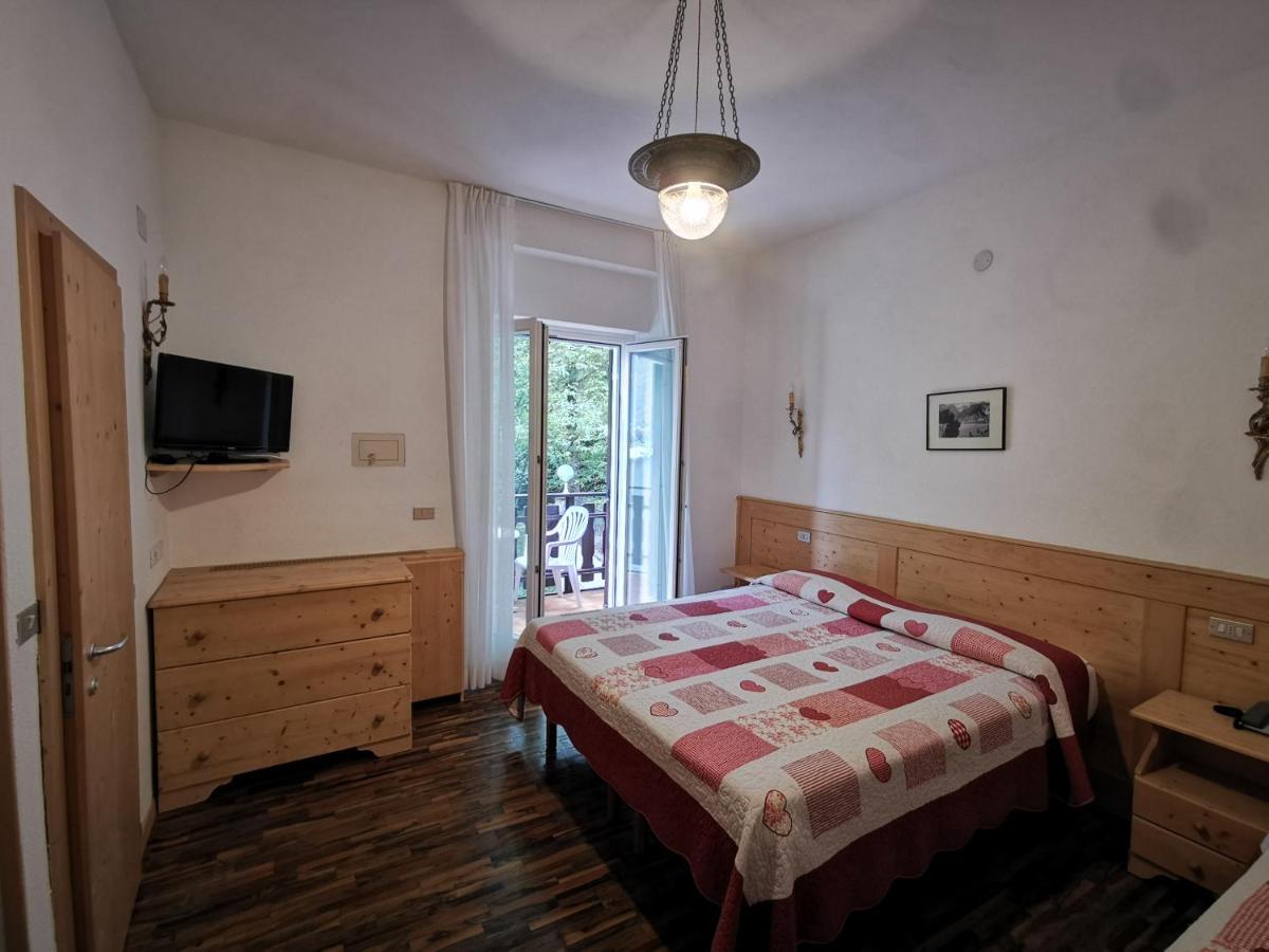 Lago Park Hotel Molveno Ngoại thất bức ảnh
