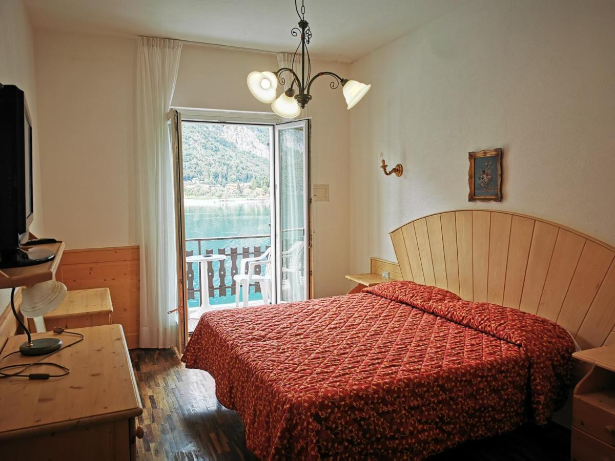 Lago Park Hotel Molveno Ngoại thất bức ảnh